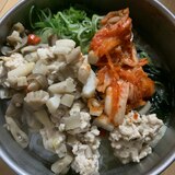 鶏胸とキノコソボロのなんちゃってヘルシー冷麺